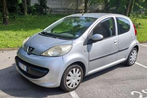 pegeout 107 citycar con testata nuova