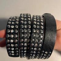 Cintura da donna con borchie e brillanti