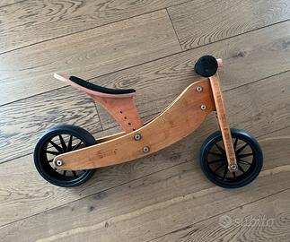 Bicicletta triciclo in legno