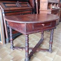 Console antica inizio XVIII secolo
