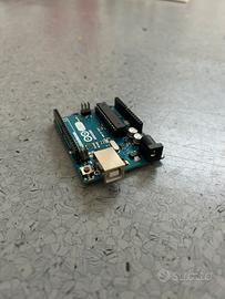 ARDUINO UNO