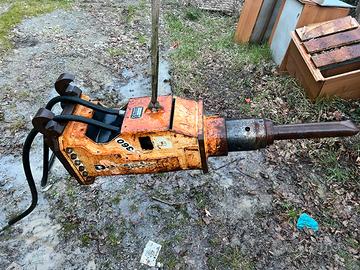 Martello demolitore Demoter S360 per escavatore