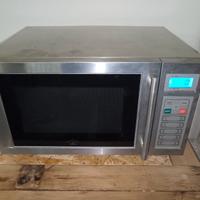 Forno microonde professionale horeca