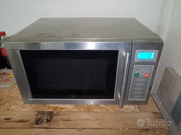 Forno microonde professionale horeca