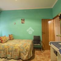 3 LOCALI A MONTEROTONDO