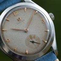 Omega Vintage 1950 "Calatrava" Honeycomb Dial