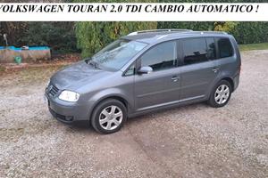 Volkswagen Touran 2.0 TDI Cambio AUTOMATICO