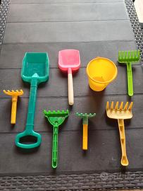 N.8 giochi mare, paletta + secchiello 02