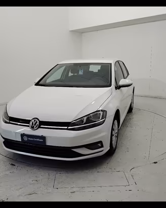 VOLKSWAGEN Golf VII 2017 5p - Golf 5p 1.0 tsi Tren