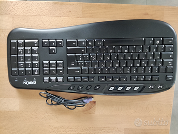 Tastiera + mouse ottico