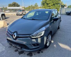RENAULT Clio dCi 8V 75 CV 5 porte Moschino Zen