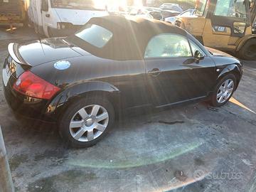 Ricambi Audi TT cabrio 2005 benzina bvp