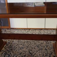 Tavolo in legno massello con piano in vetro 
