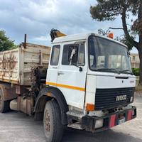 Iveco 330 35