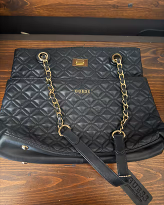 Borsa GUESS Vintage Nera Trapuntata a Spalla