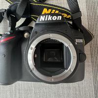 Reflex nikon D3200 + obiettivo Nikkor 18:200 VR