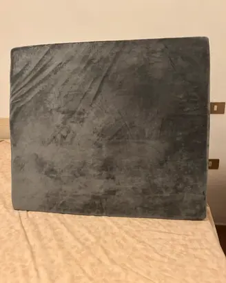 Cuscino  grigio sfoderabile 60x80x16cm