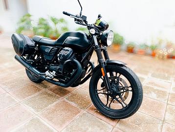 Moto Guzzi V7 III 2019