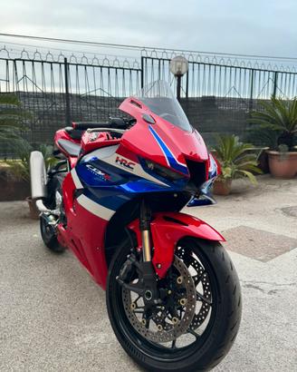 HONDA CBR 1000 RR