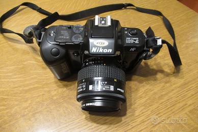 Macchina fotografica Nikon F-401