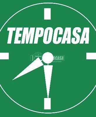 Ampio appartamento al piano terra con garage, terr