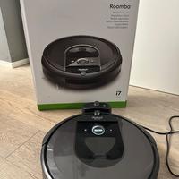 iRobot Roomba i7158 Robot Vacuum Aspirapolvere sen
