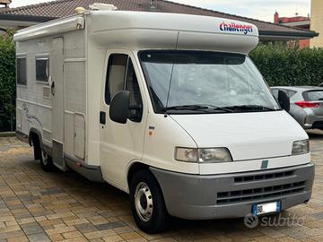 Camper semintegrale challeger turbodiesel