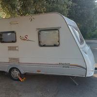 Caravan Sterckeman Starlett 470 PE + accessori