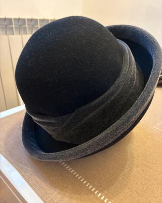 Cappello donna panno lana 100%