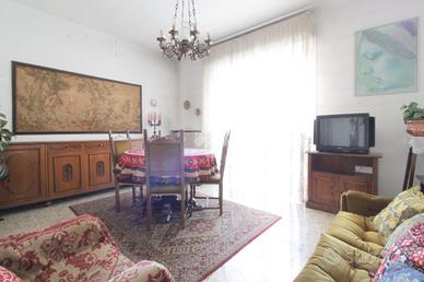 3 LOCALI A LODI
