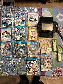 WII U + 12 giochi + 2 controller Yoshii