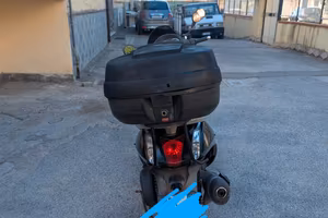 PEUGEOT GEOPOLIS  250