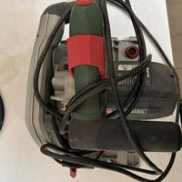 Troncatrice elettrica verde