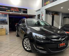 Opel Astra 1.7 CDTI 130CV Sports Tourer Cosmo