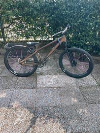 bici da dirt rose