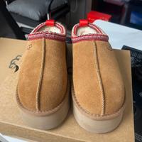 Stivali da neve e sandali UGG EU 39