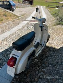 Vespa 125 primavera