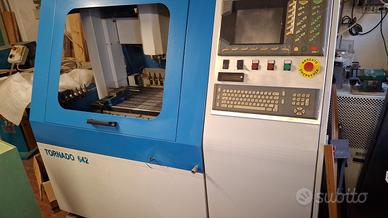 Fresa CNC 3 assi