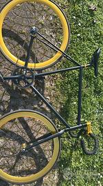 Bici Fixie funzionante