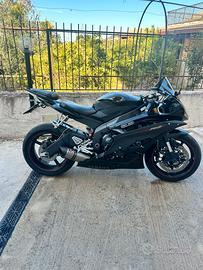 Yamaha r6