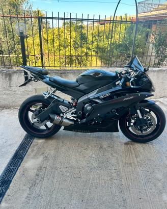 Yamaha r6