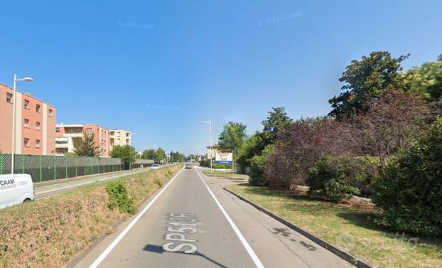 Monolocale AD. STRADA EUROSIA CON POSTO AUTO