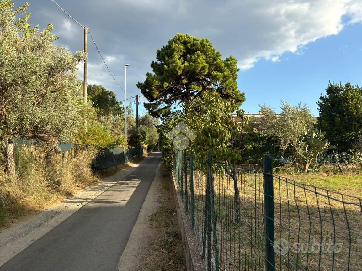TER. RESIDENZIALE A SELLIA MARINA - Vista 4