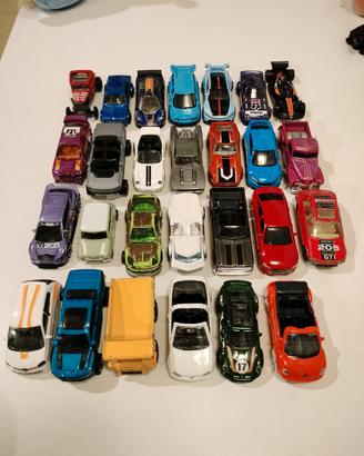 Lotto di 27 Modellini Hot Wheels Maisto Majorette