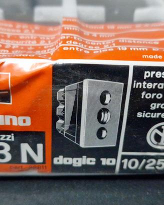 Bticino Dogic 10A 3913N prese corrente spina
