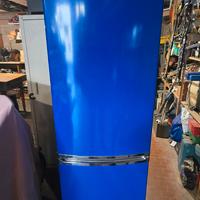 frigorifero colore blu