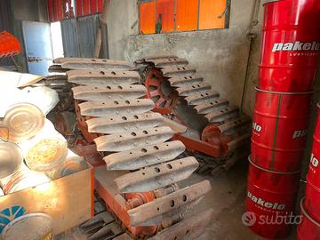 Cingolatura in ferro per Laverda