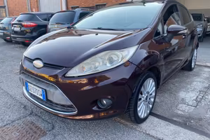 Ford Fiesta Fiesta+ 1.4 5 porte Bz.- GPL