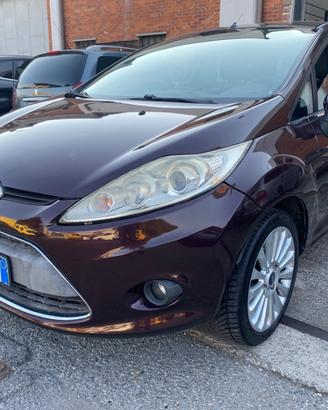 Ford Fiesta Fiesta+ 1.4 5 porte Bz.- GPL