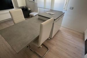 Bilocale moderno con posto auto Via Monte Grappa